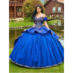 D82-582 Snow White